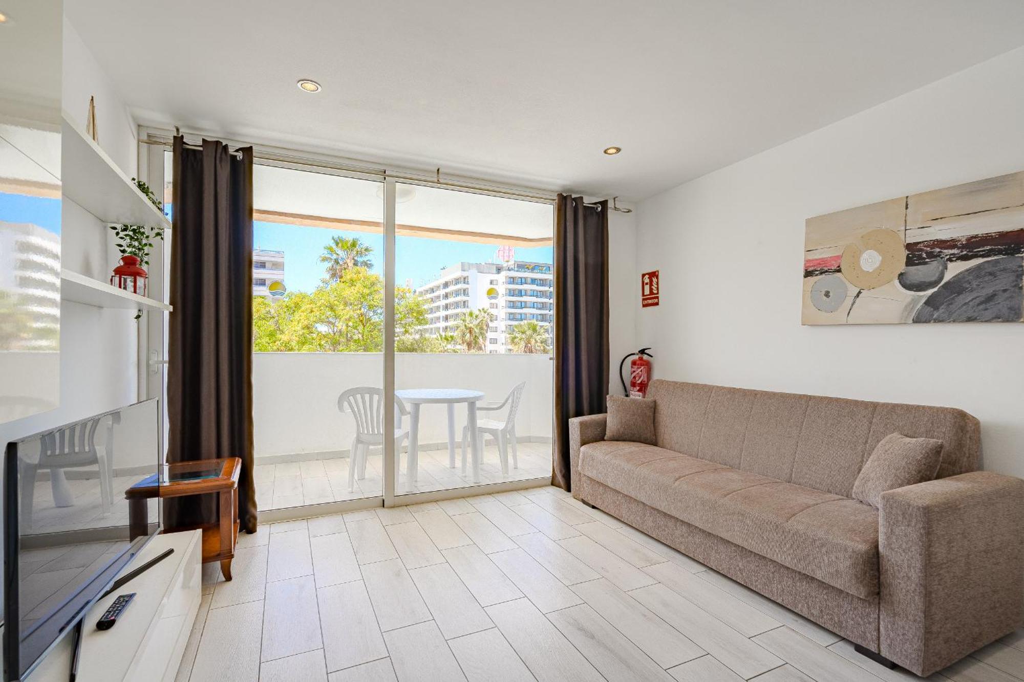 Un Dormitorio En Playa De Las Americas アデヘ エクステリア 写真